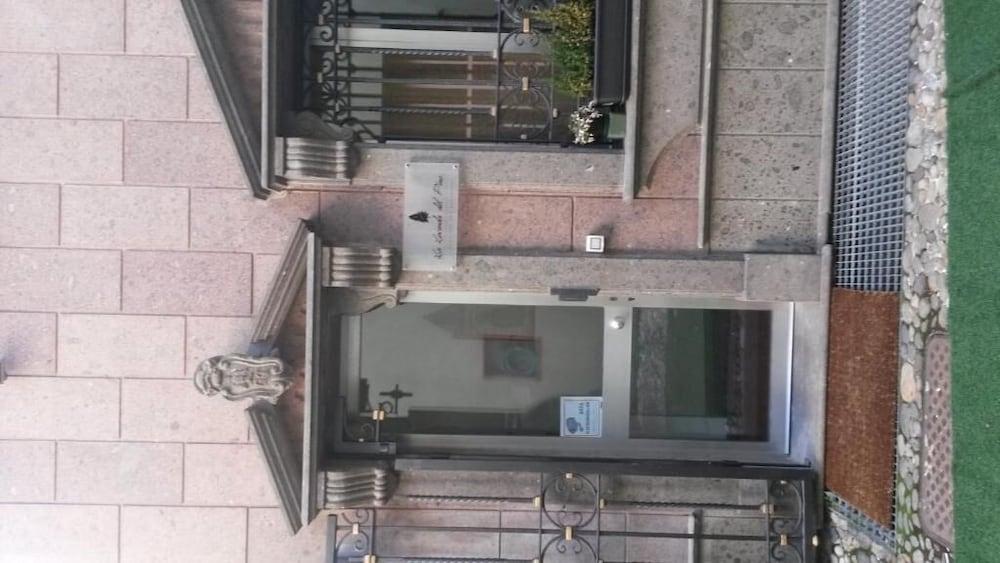 La Locanda Del Pino Milan Exterior photo